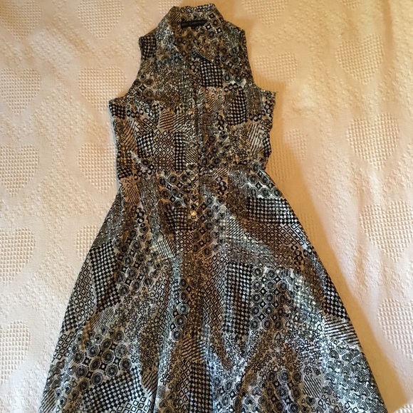 Dress - Picture 5 of 8